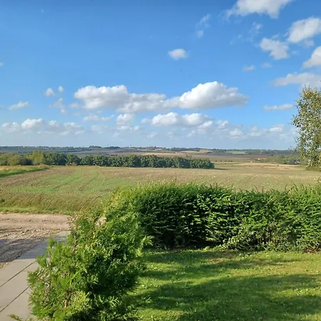 Kasted Hills Aarhus בית הארחה